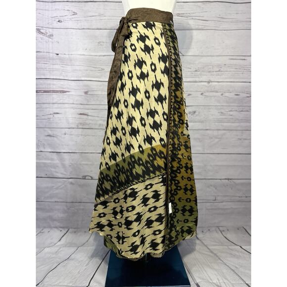 Earthbound Trading Co. Geometric Multicolor Silk Wrap Skirt - Picture 4 of 10
